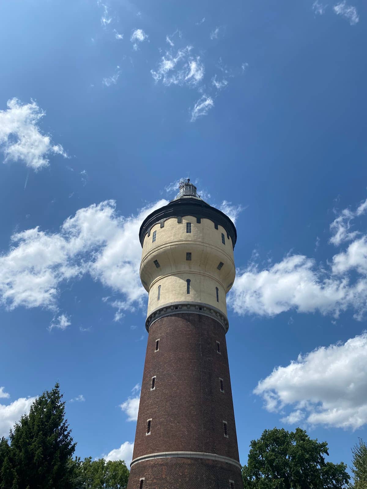 Underground Tourist Route