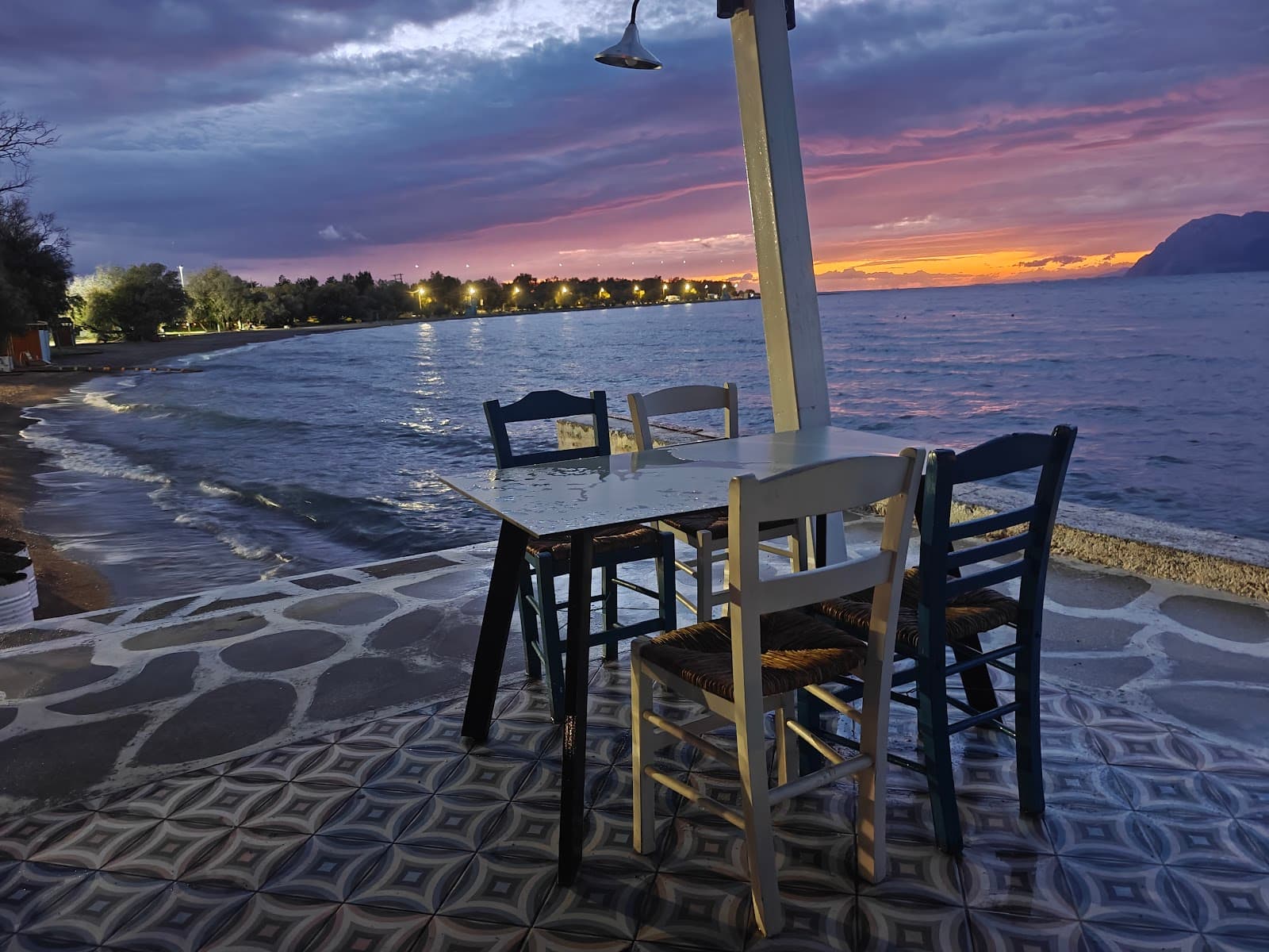 Plaz EOT Patras - Image 1