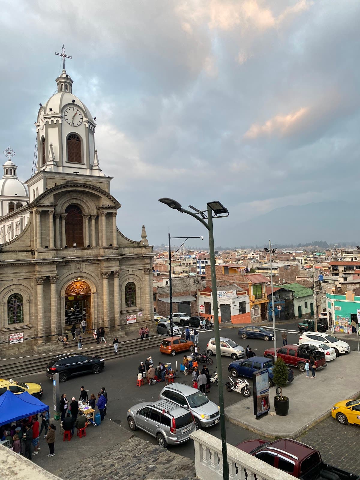 Loma de Quito Viewpoint - Image 1