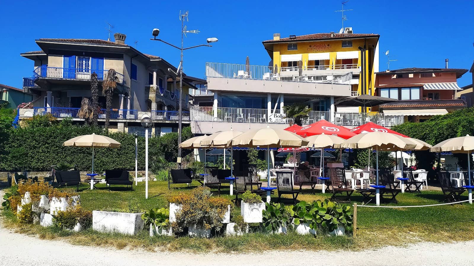 Piazza Campiello Market
