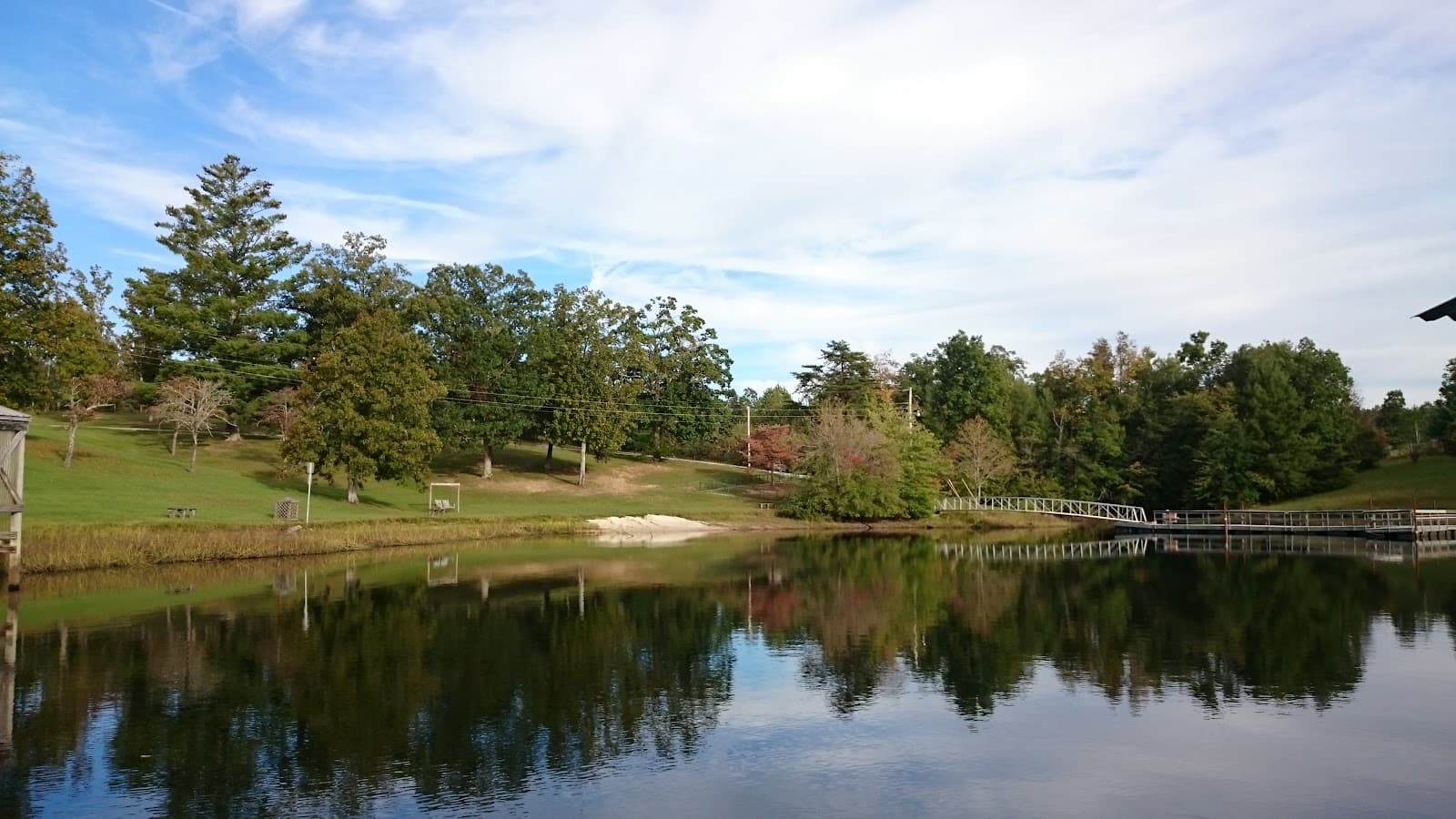 Meadow Park Lake - Image 1