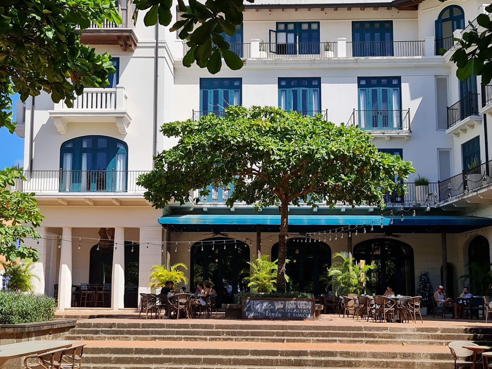 Las Catalinas - Image 1