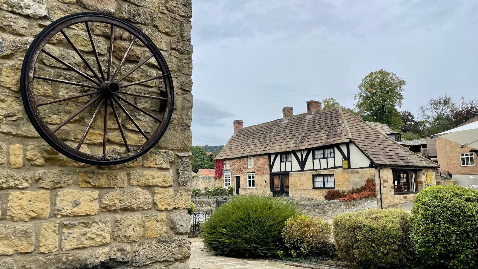 Robert Thompson's Mouseman Visitor Centre - Image 1