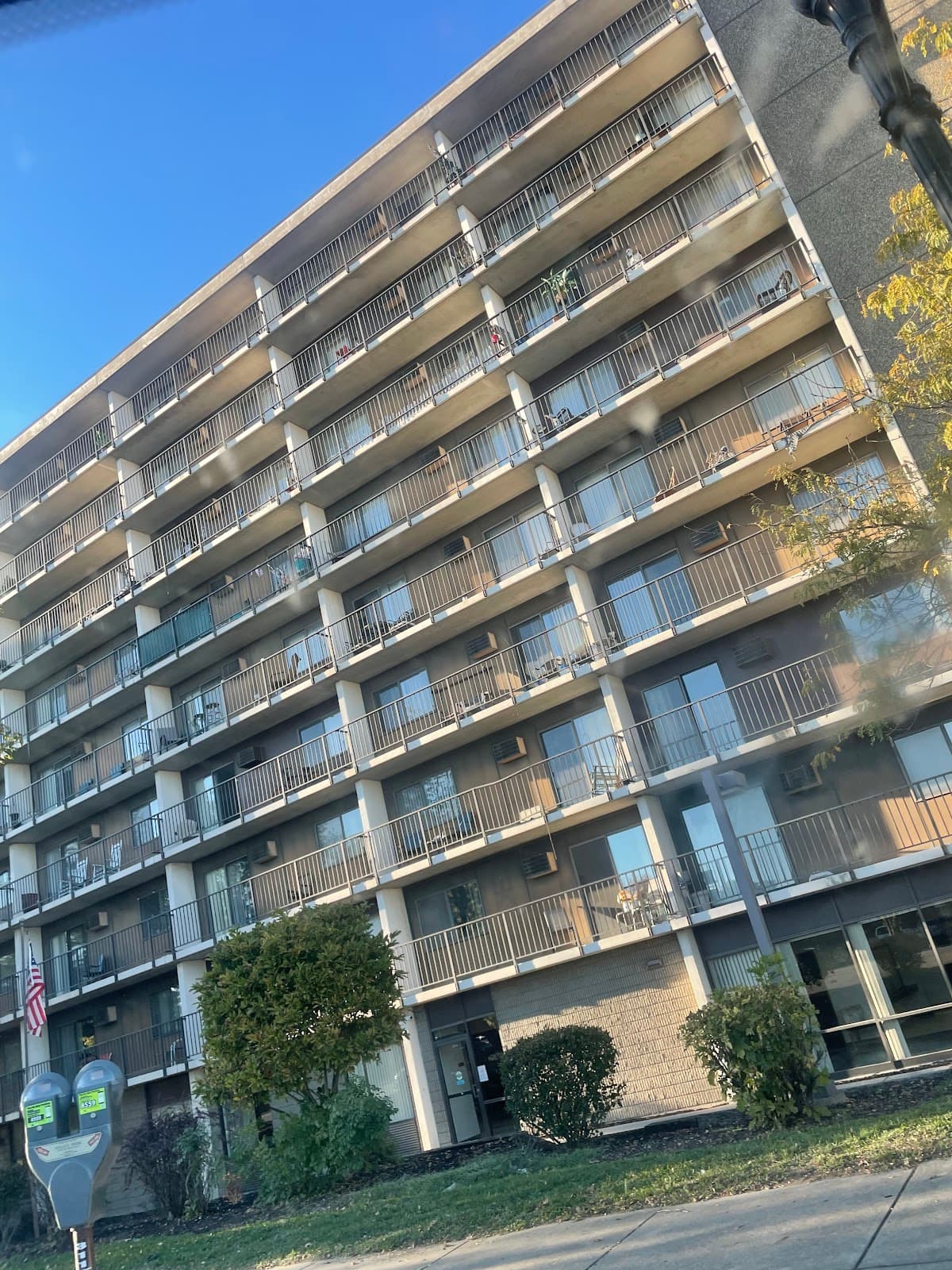 Highlawn neighborhood - Image 1