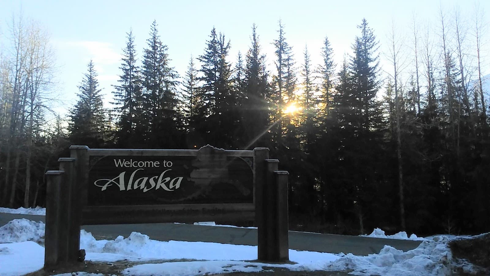 Haines Highway Scenic Drive - Image 1