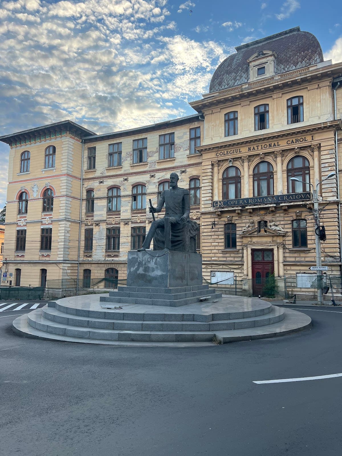 Romanian Opera Craiova - Image 1