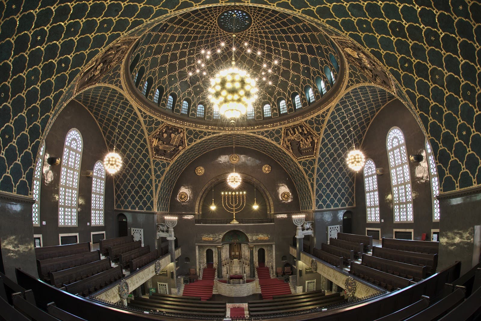 Kriegshaber Synagogue (Jewish Museum Site) - Image 1