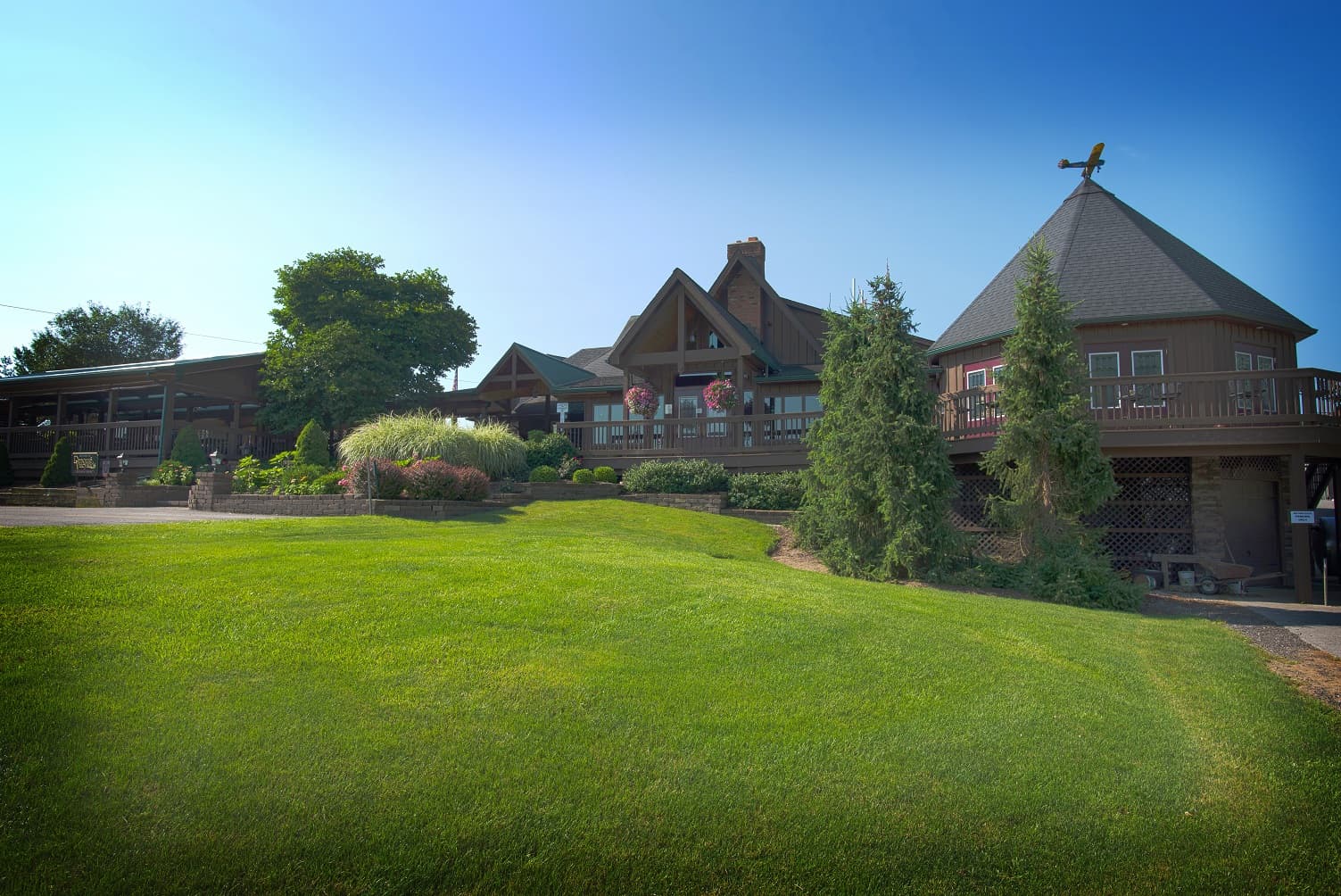 Debonné Vineyards - Image 1