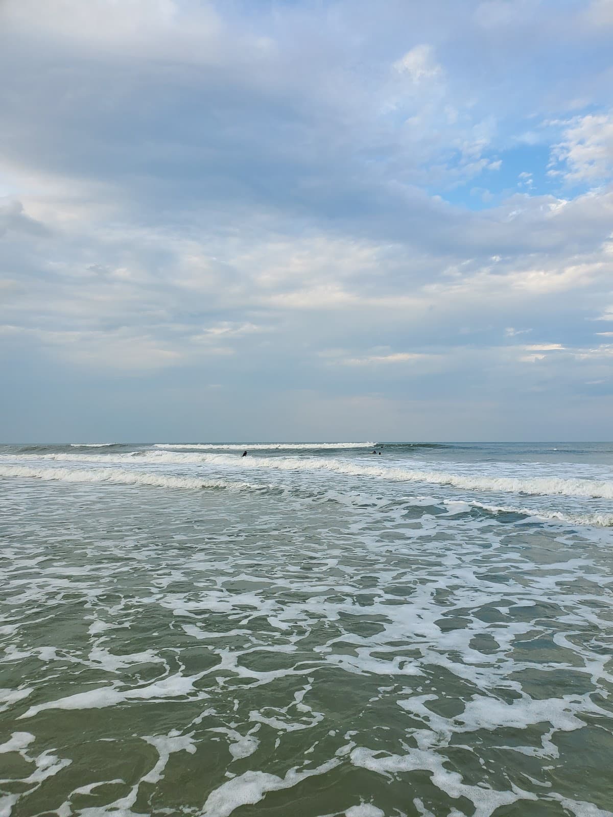 New Smyrna Inlet Surf Break - Image 1