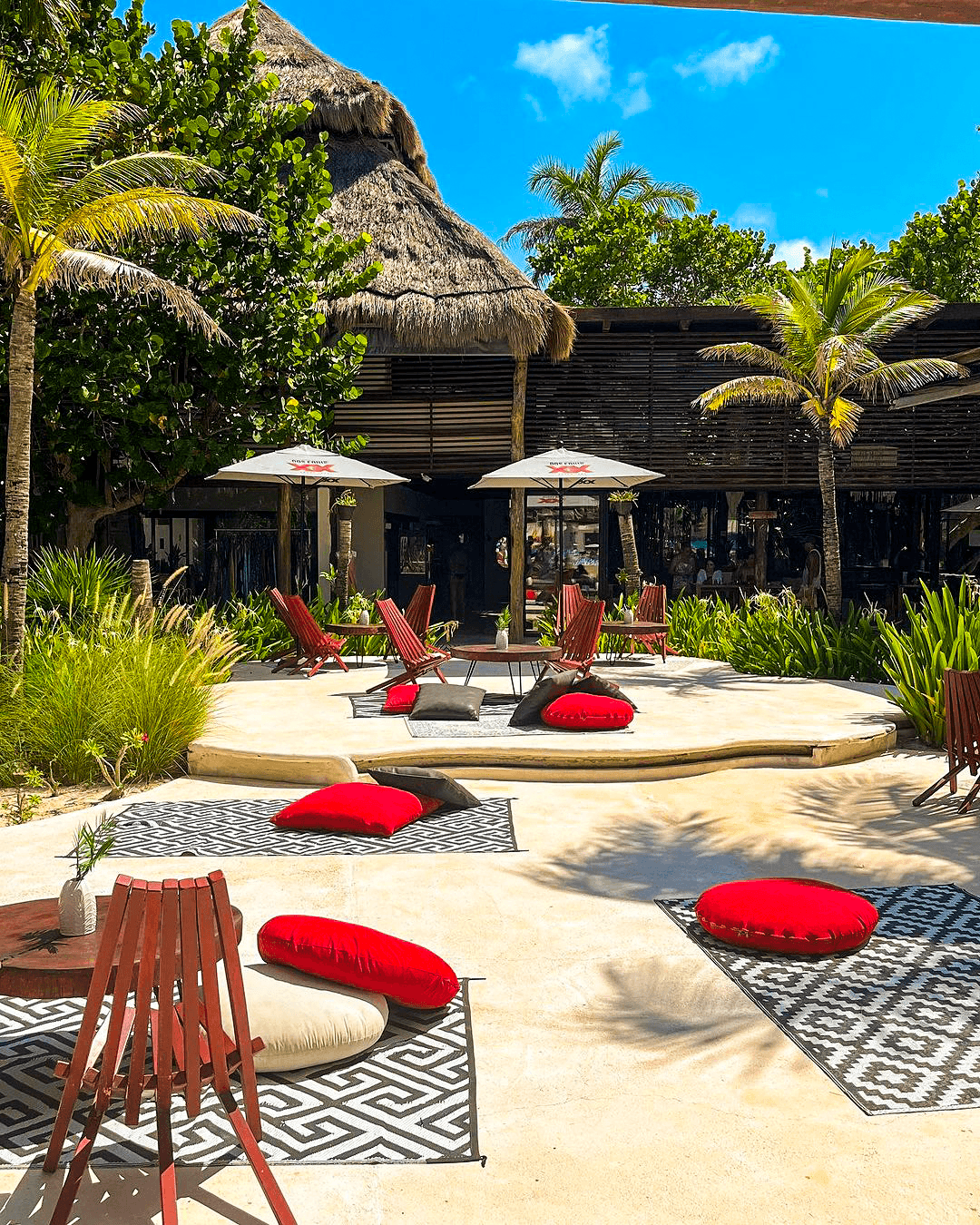 Guru Beach Club, Isla Mujeres - Image 1