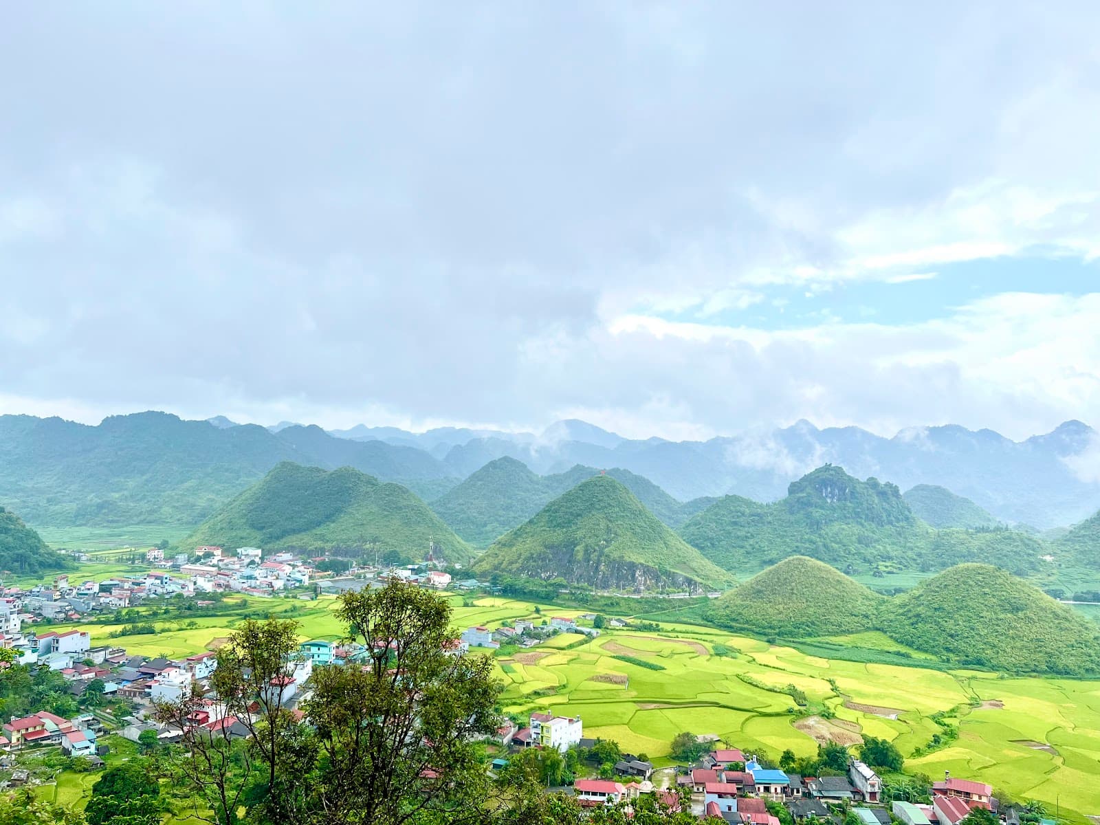 Quan Ba Twin Mountains - Image 1