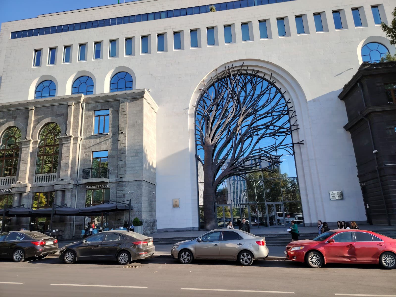 Shahumyan Square - Image 1