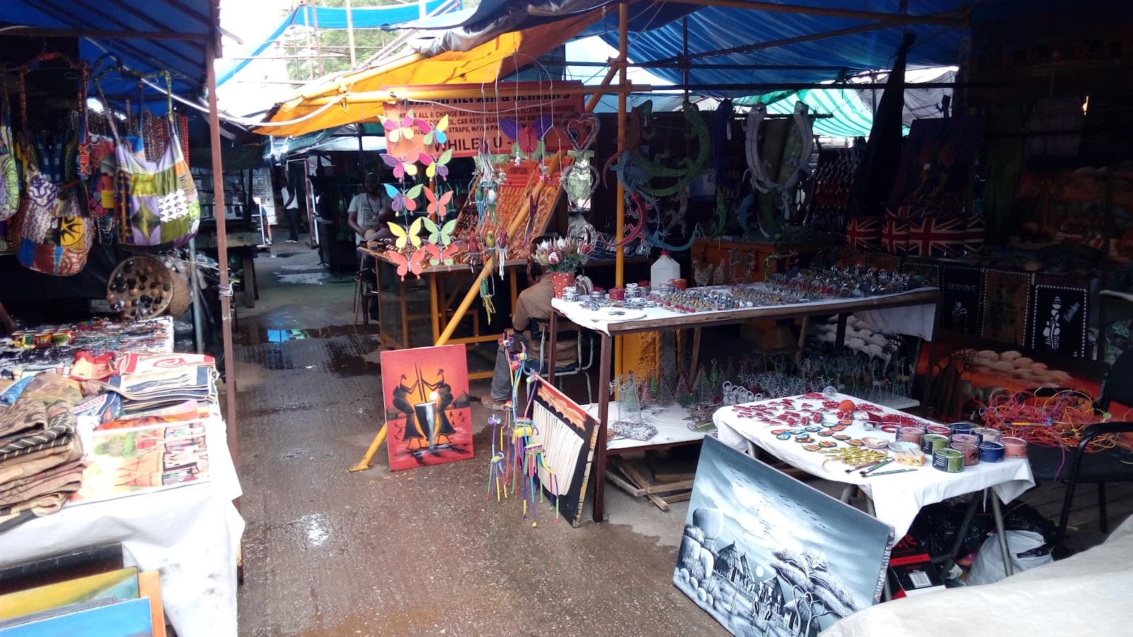 Harare Flea Market - Image 1