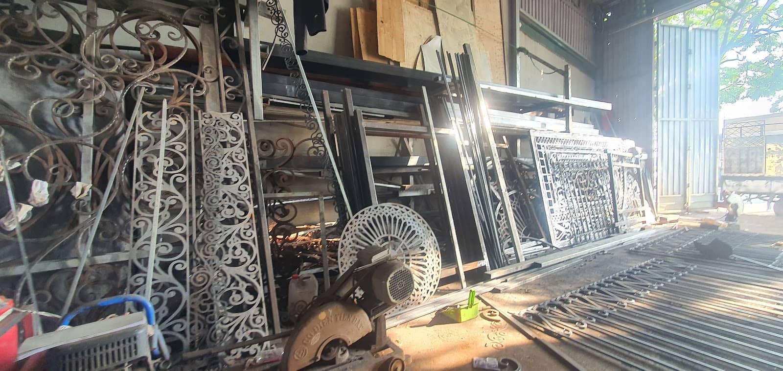 Grand World Architecture