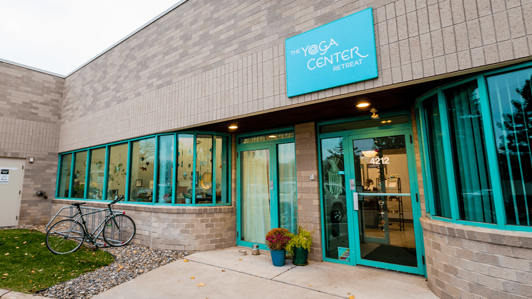 Hotel Yoga Center - Image 1