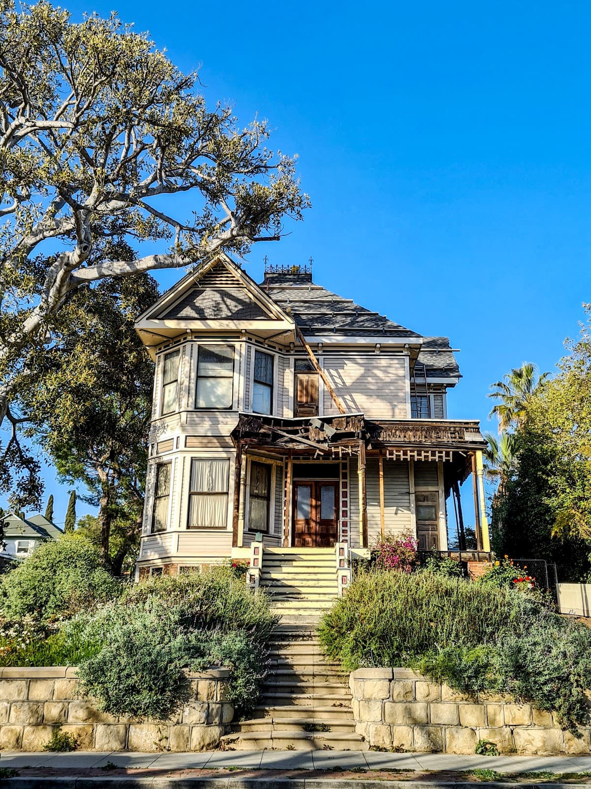 Michael Jackson's Thriller House - Image 1