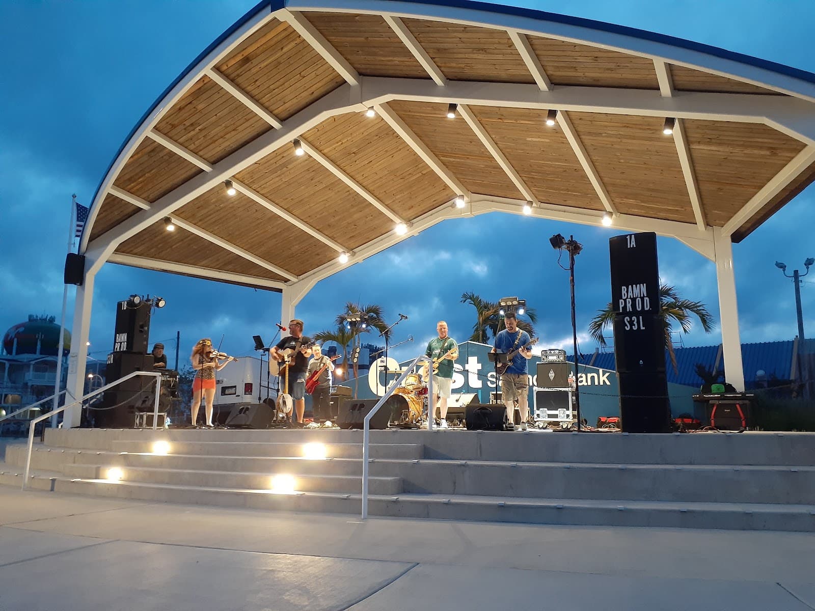 Byrne Plaza - Image 1