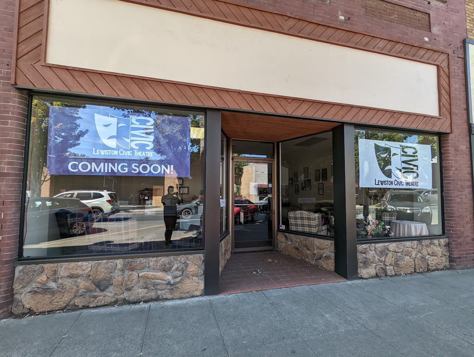 Lewiston Civic Theatre - Image 1