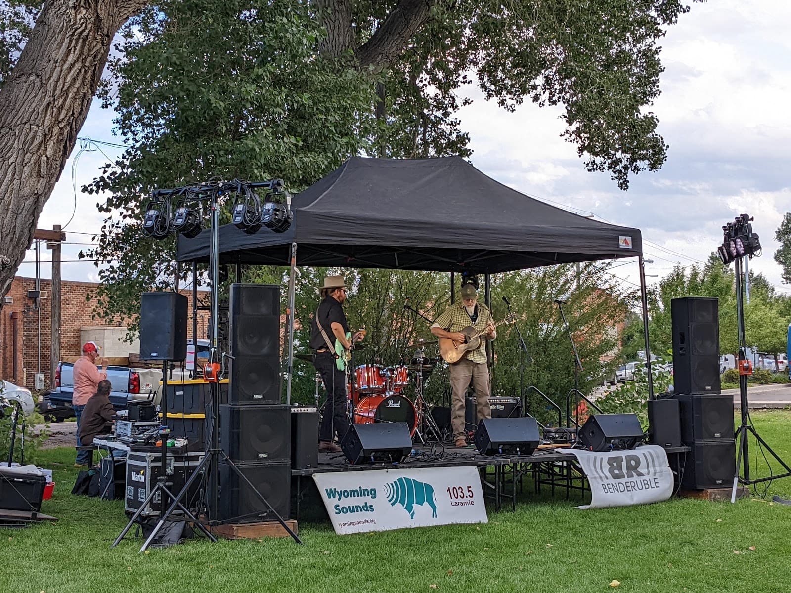 Laramie Farmers Market - Image 1