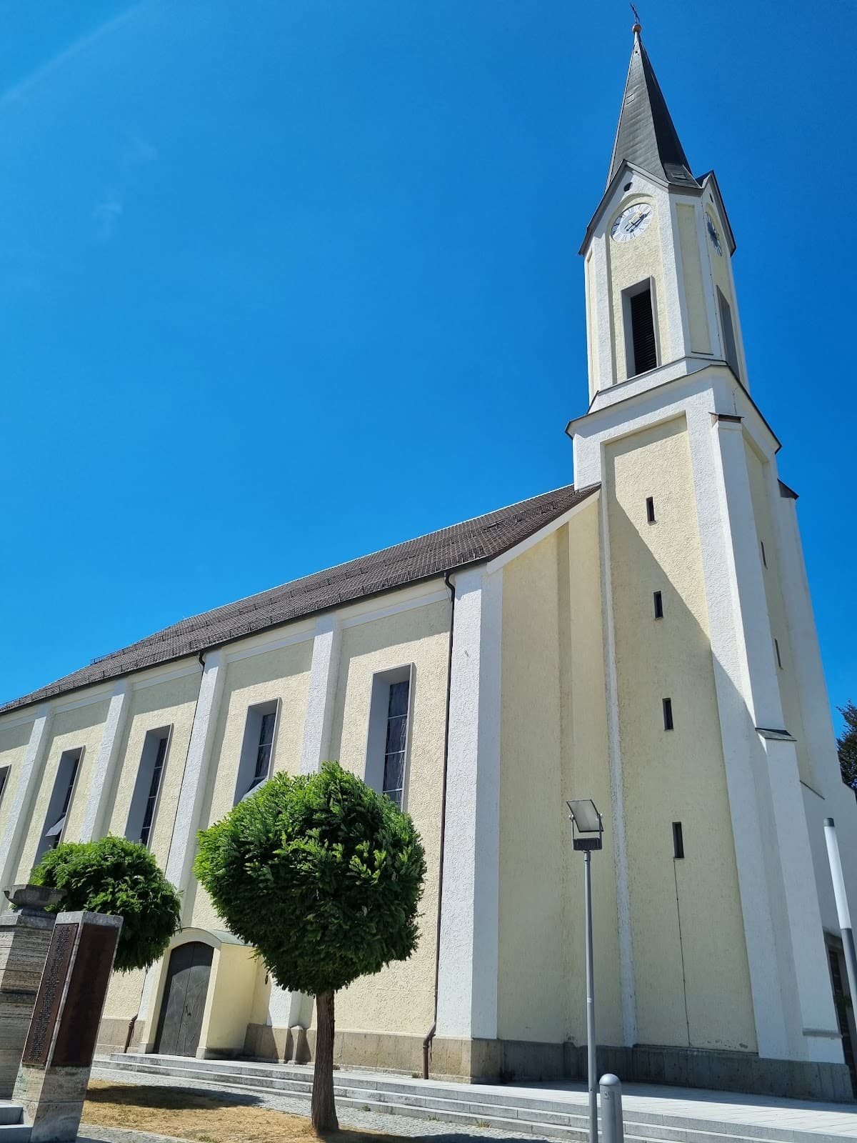 Simbach am Inn Town Square - Image 1