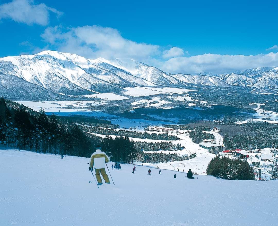 Onikobe Ski Resort - Image 1