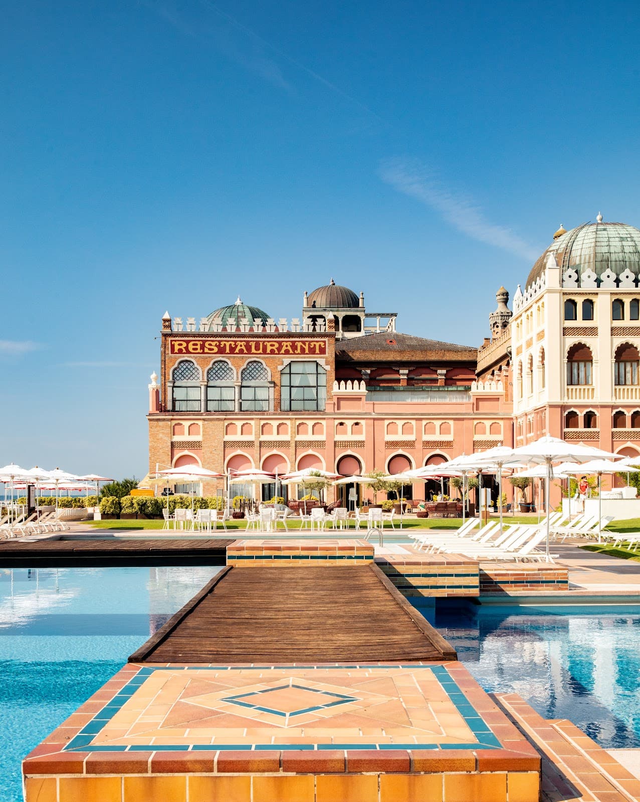 Hotel Excelsior Venice Lido Resort - Image 1