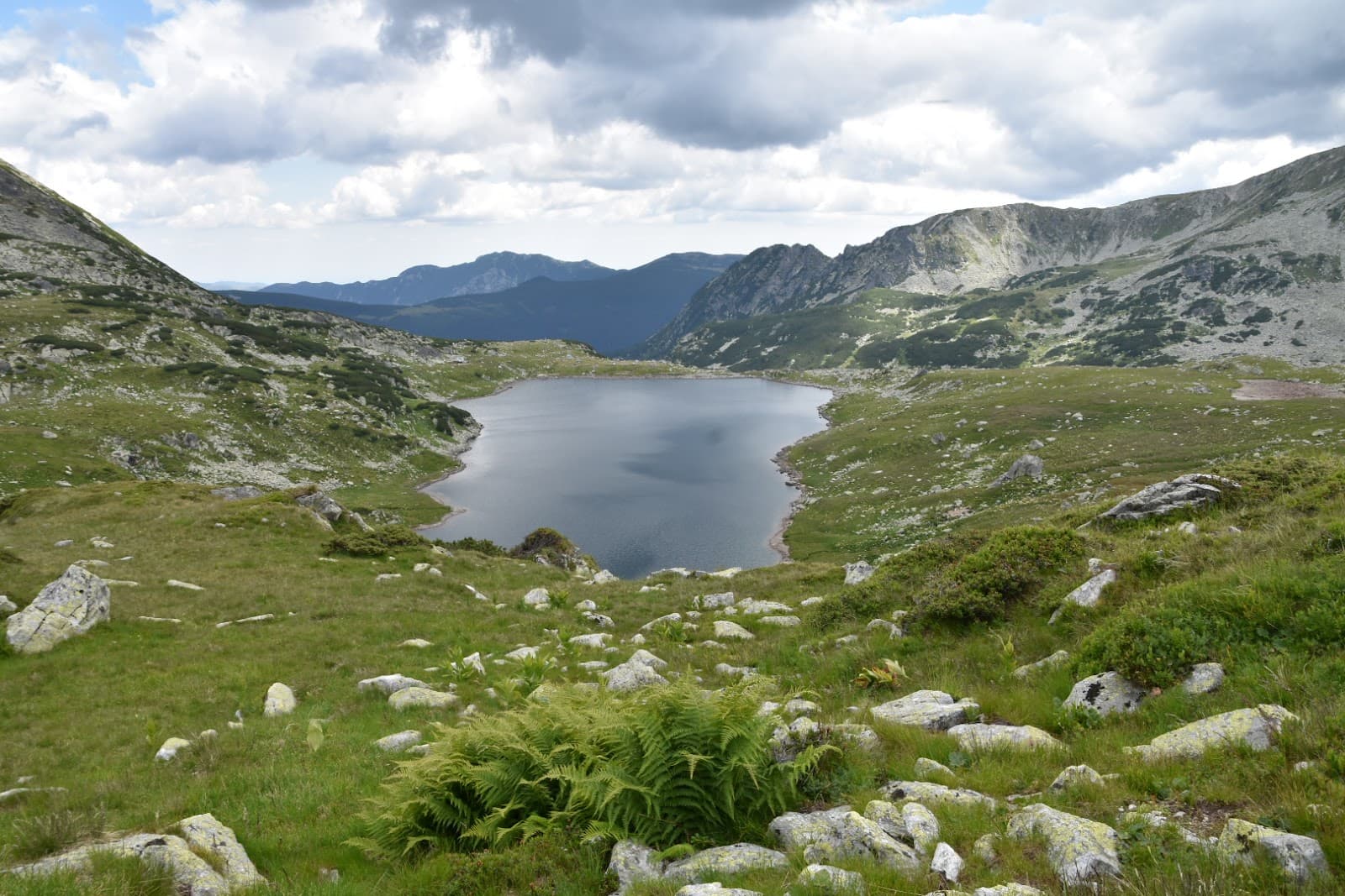 Bucura Lake Retezat National Park - Image 1