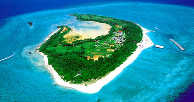 Minna Beach - Image 1