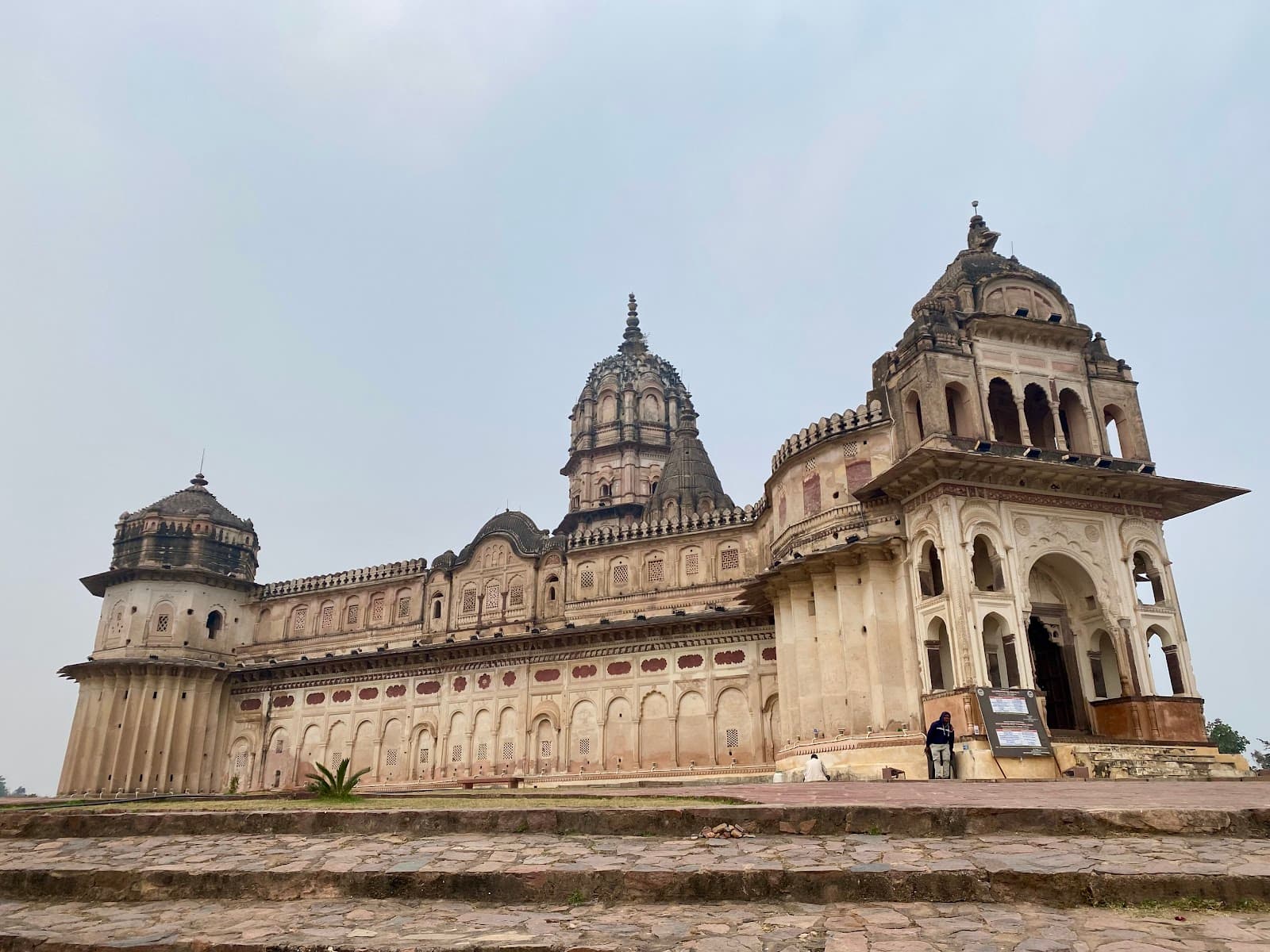 Laxmi Narayan Temple Orchha - Image 1