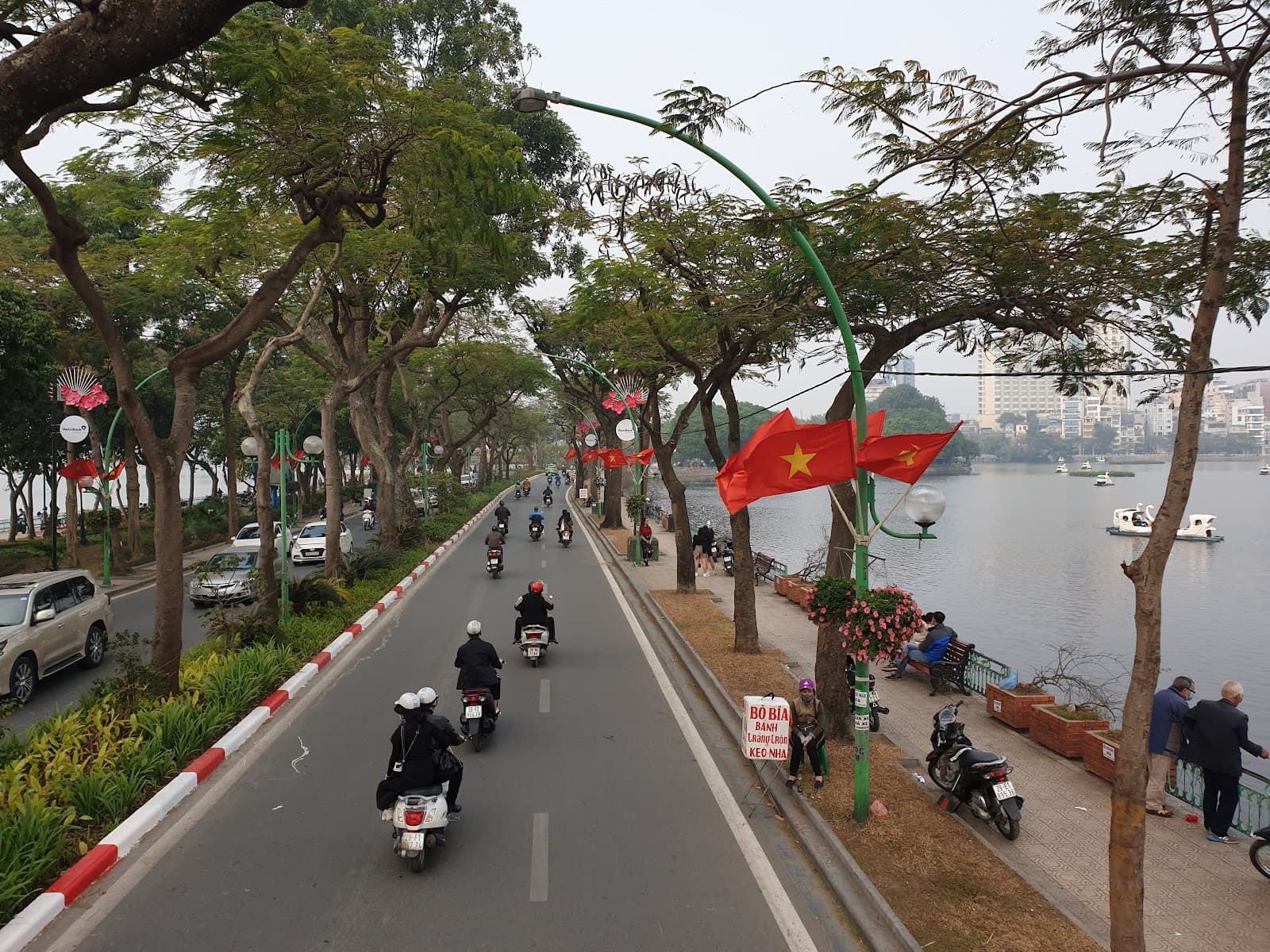 Thanh Nien Street - Image 1