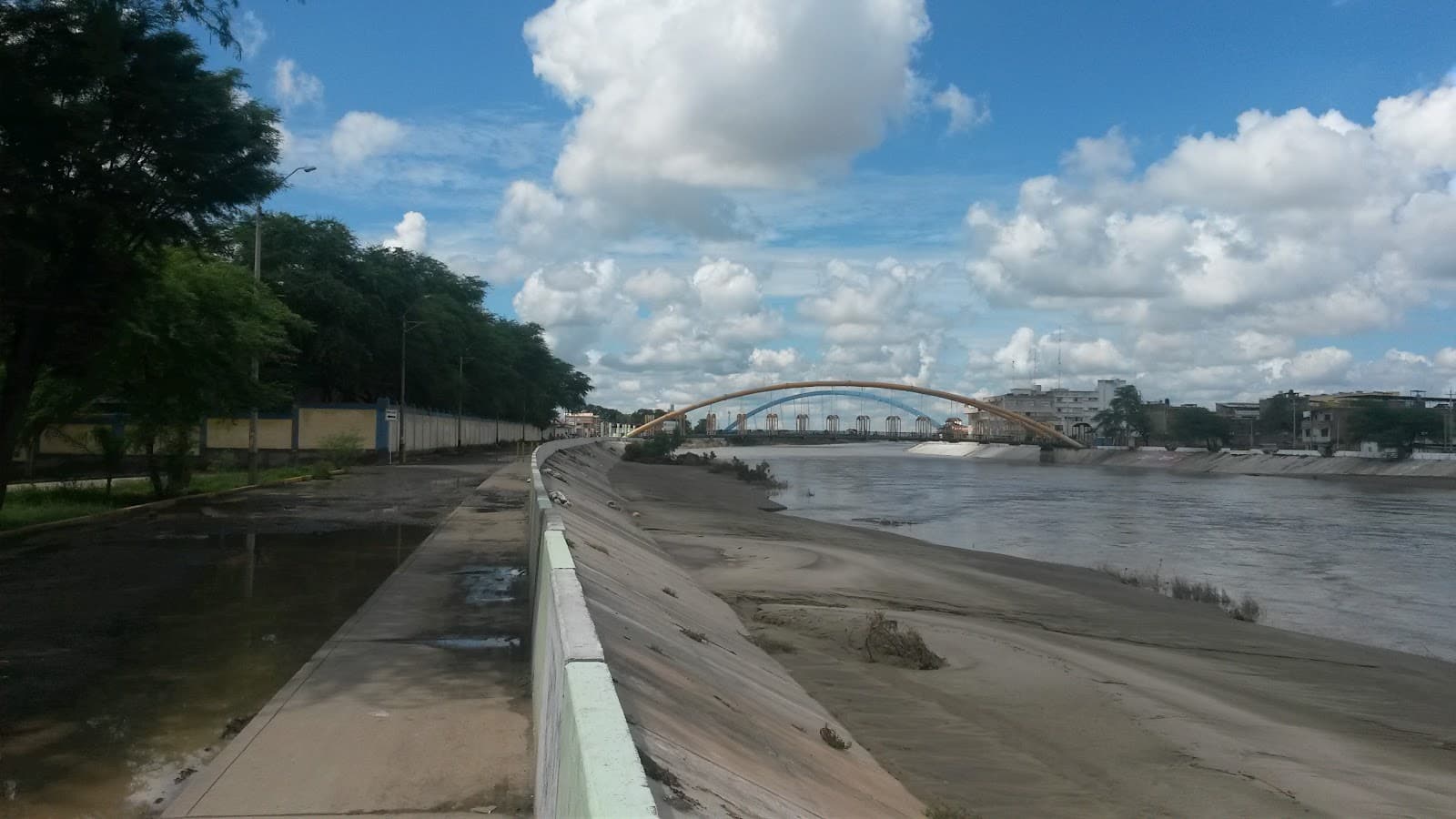 Puente Sánchez Cerro - Image 1