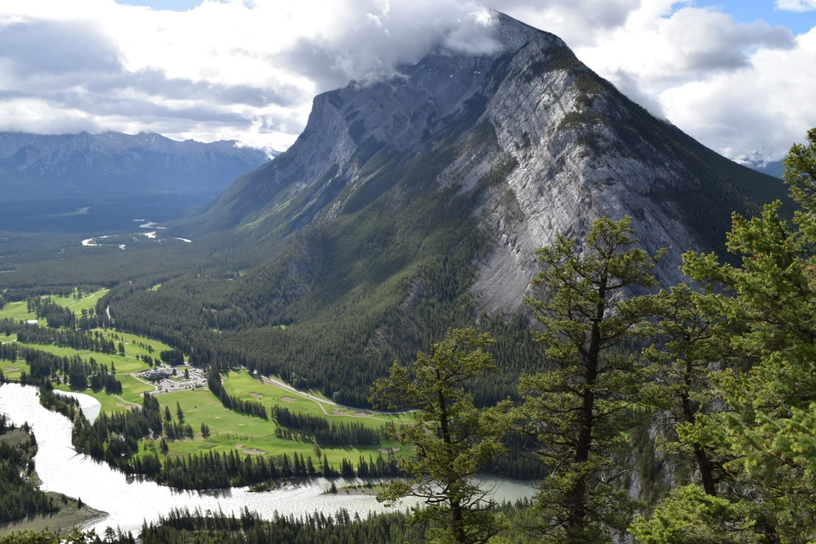 Tunnel Mountain Drive Banff - Image 1