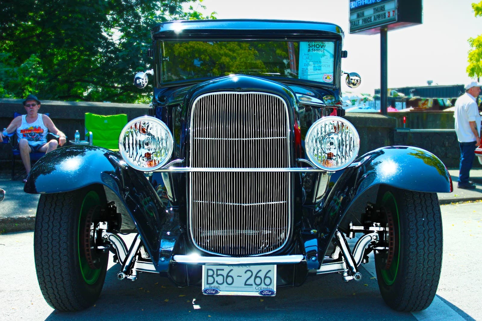 Columbia Street - Image 1