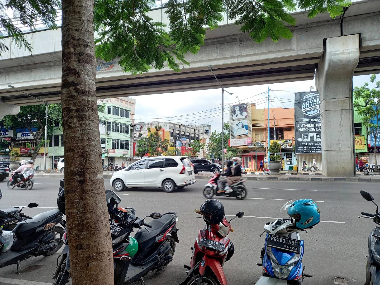 Masjid Raya Al-Bakrie