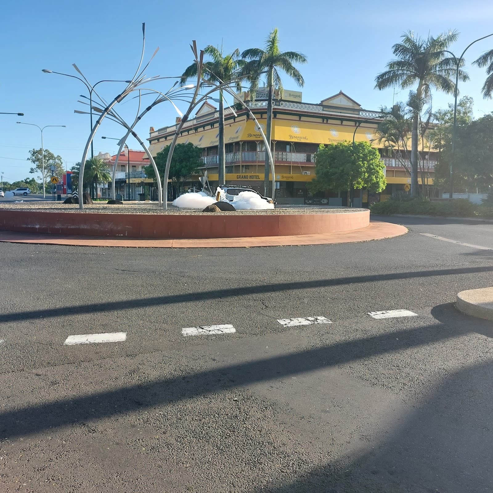 Bourbong Street Bundaberg - Image 1