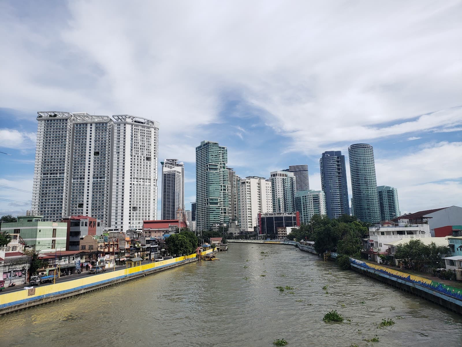Makati–Mandaluyong Bridge - Image 1