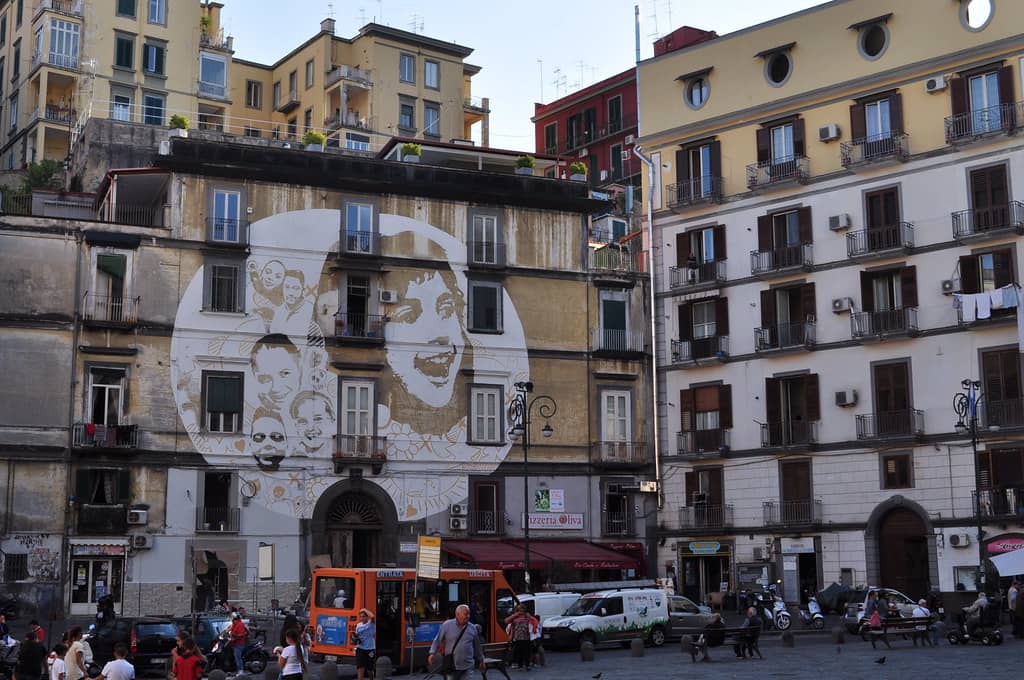 Street Art & Palaces