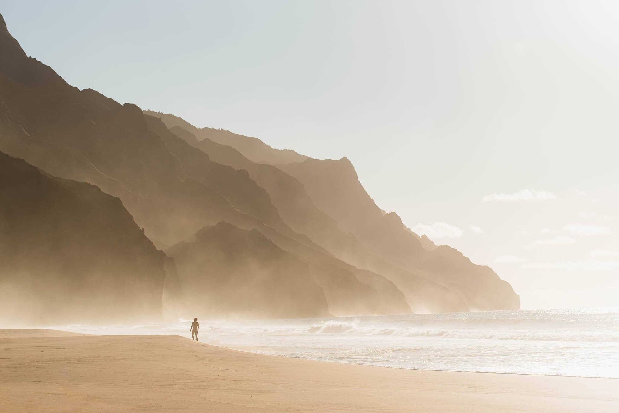 Scenic Lakeside Strolls