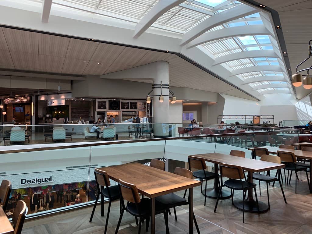 Diverse Food Court & Dining