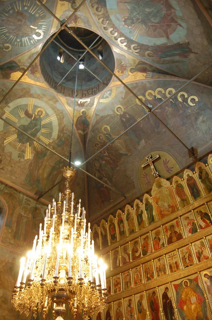 Intricate Interior Decor