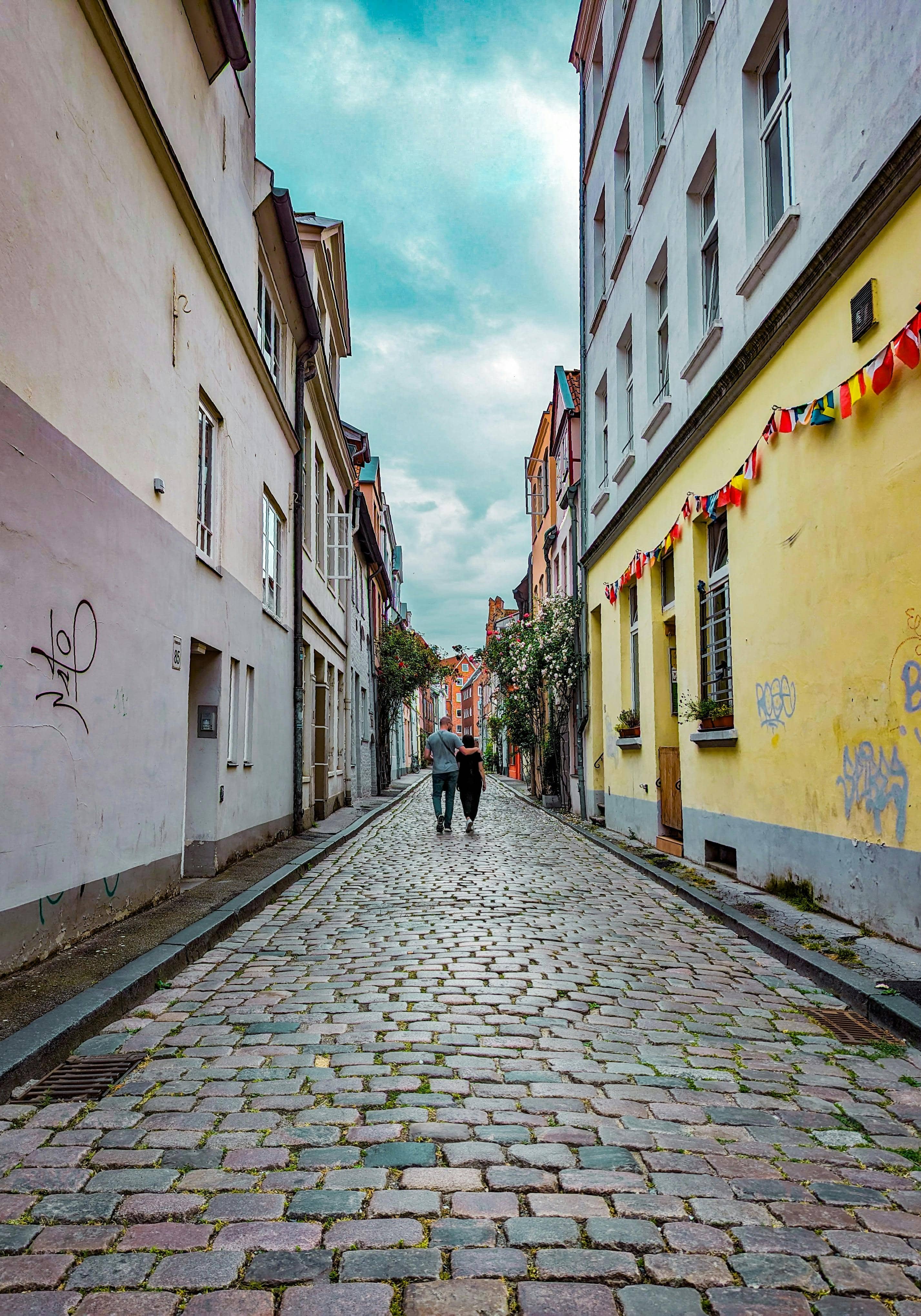 Cobblestone Lanes