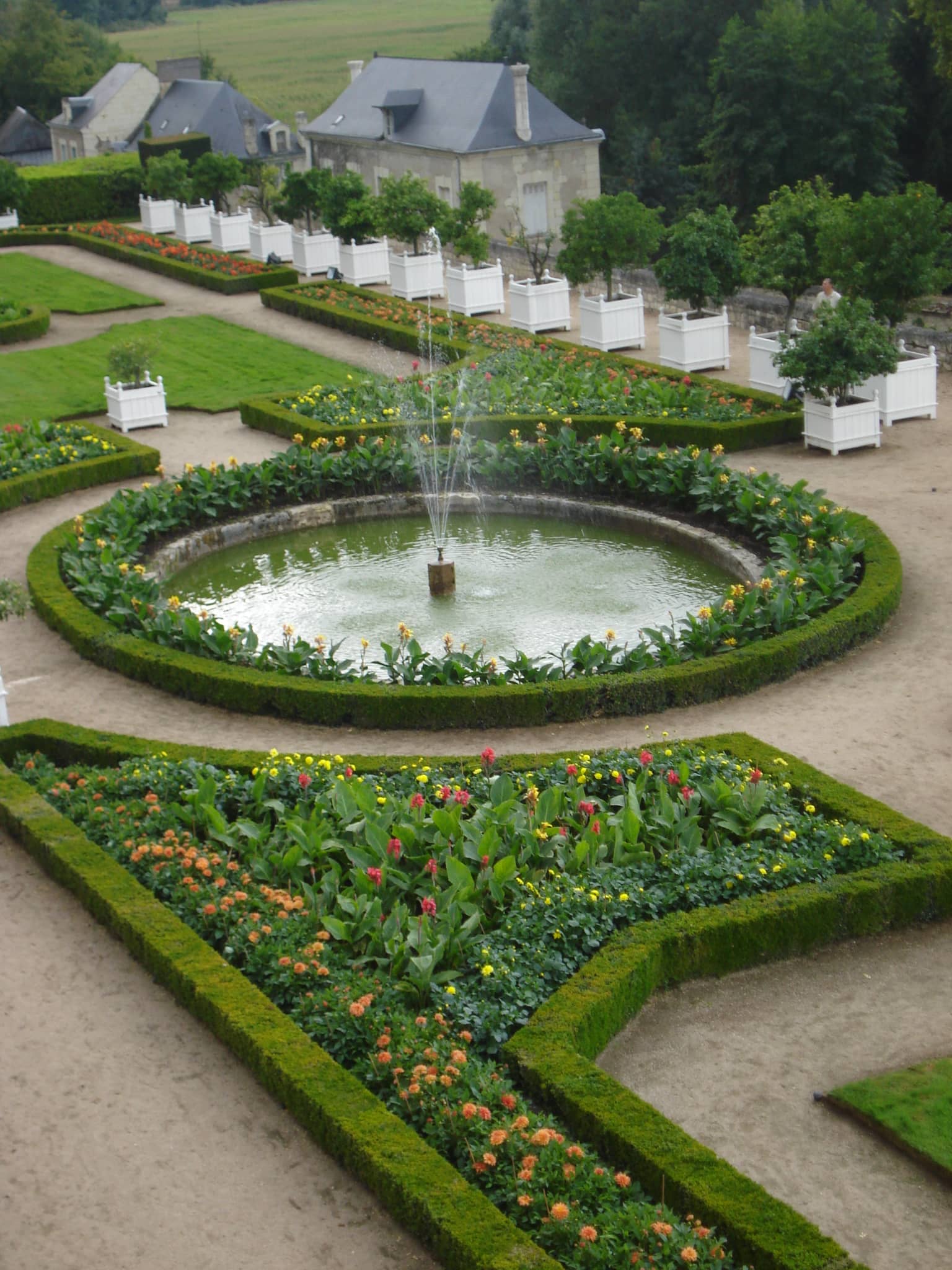 Charming Gardens and Views