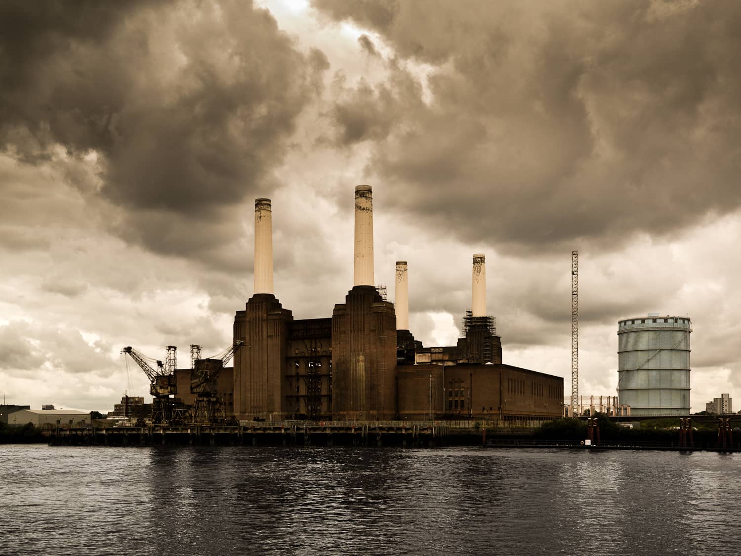 Pink Floyd 'Animals' Album Cover