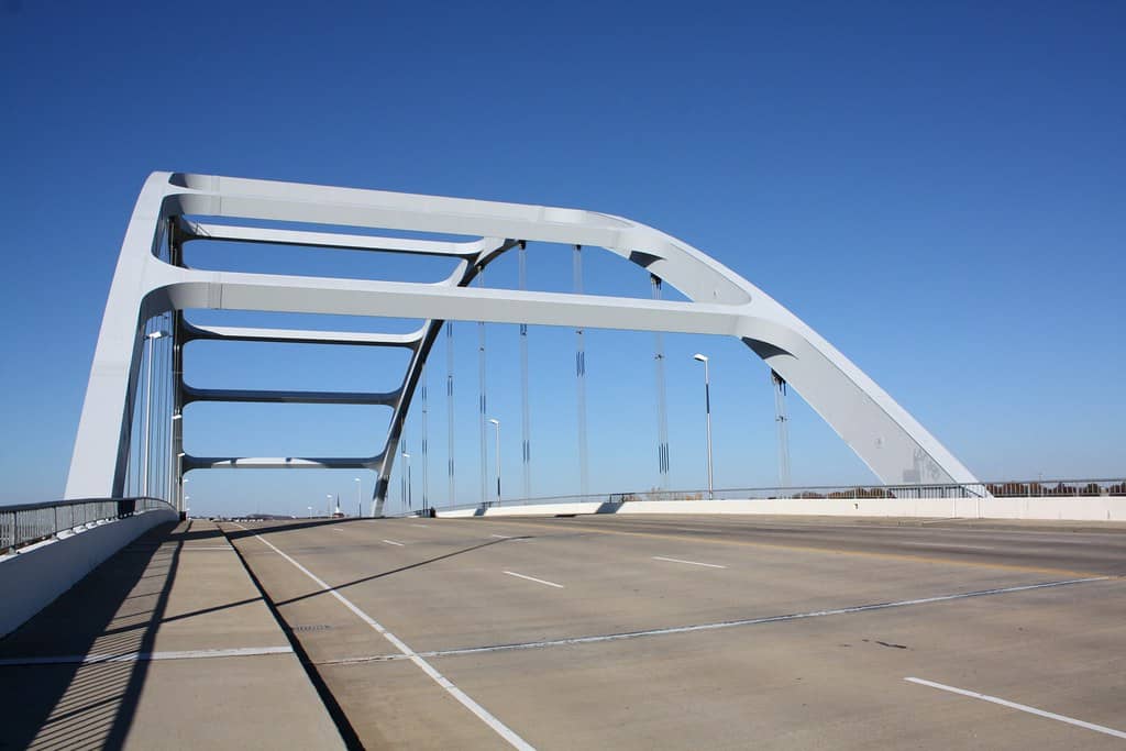 Pedestrian & Bike Lane