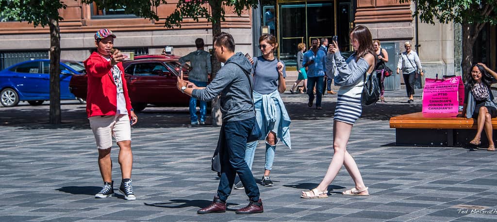 Vibrant Pedestrian Hub