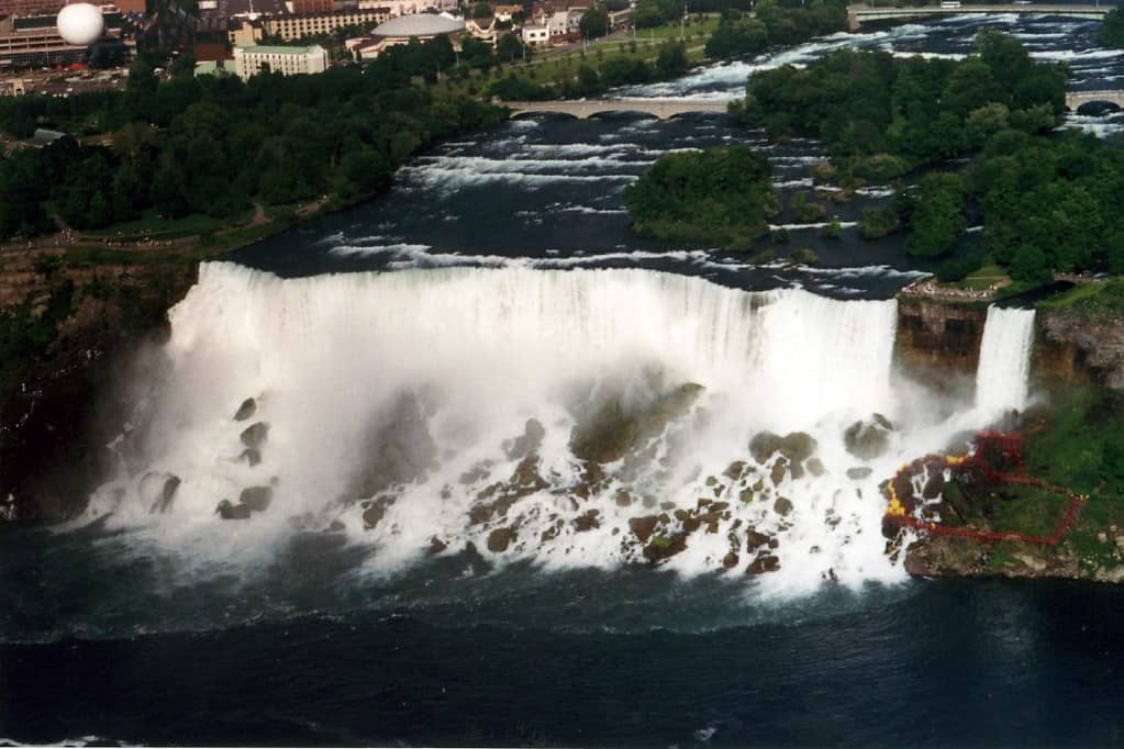 Panoramic Falls Views