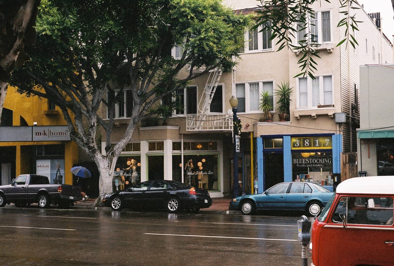 University Avenue Boutiques & Shops