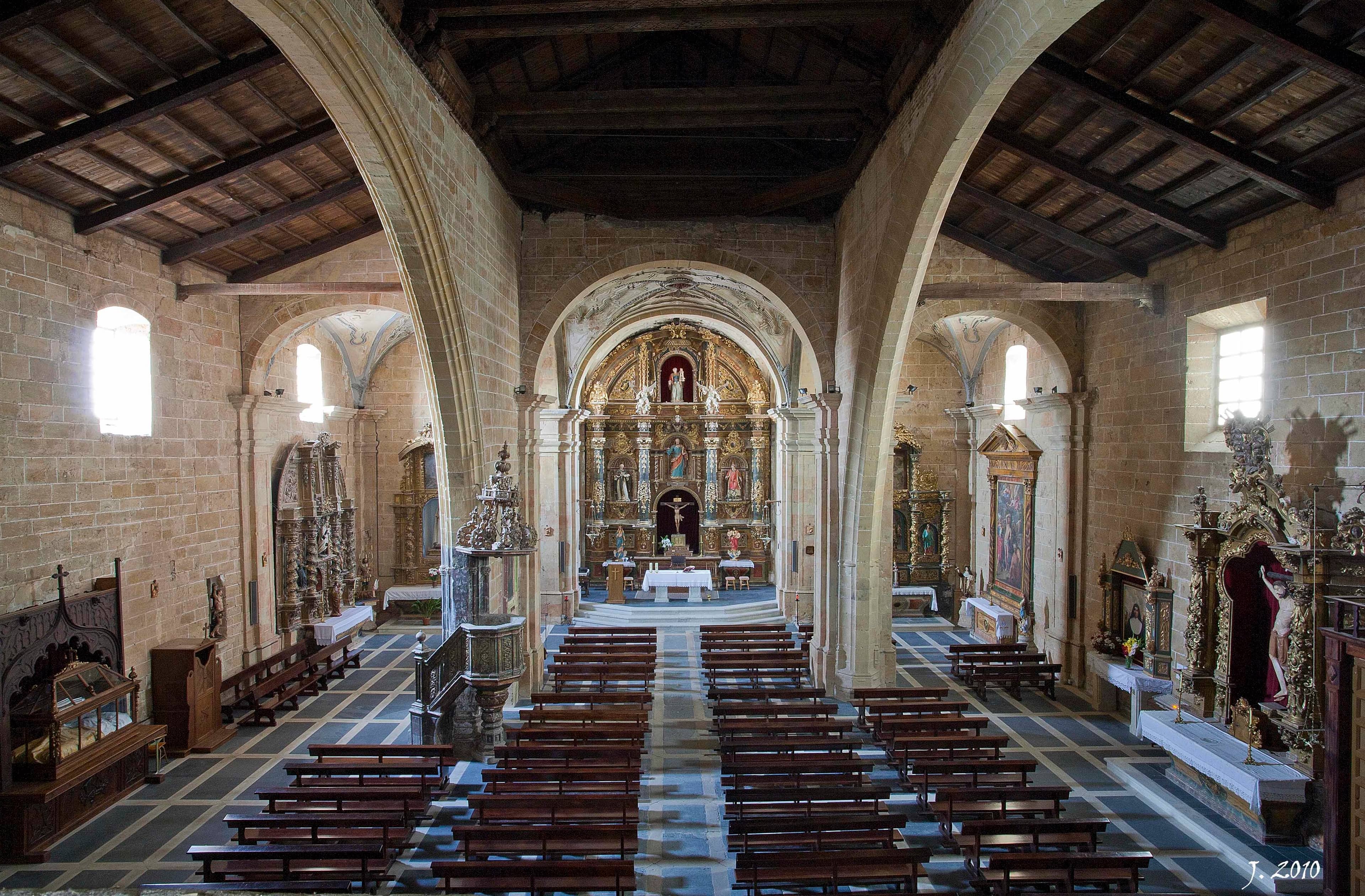 Peaceful and Cool Interior