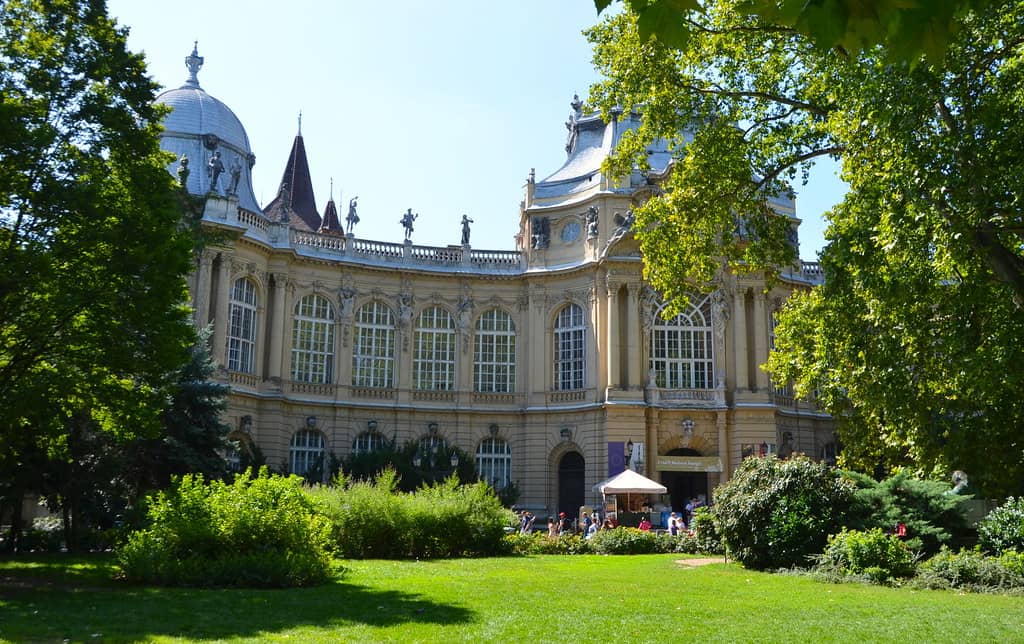 Castle Gardens and Surroundings