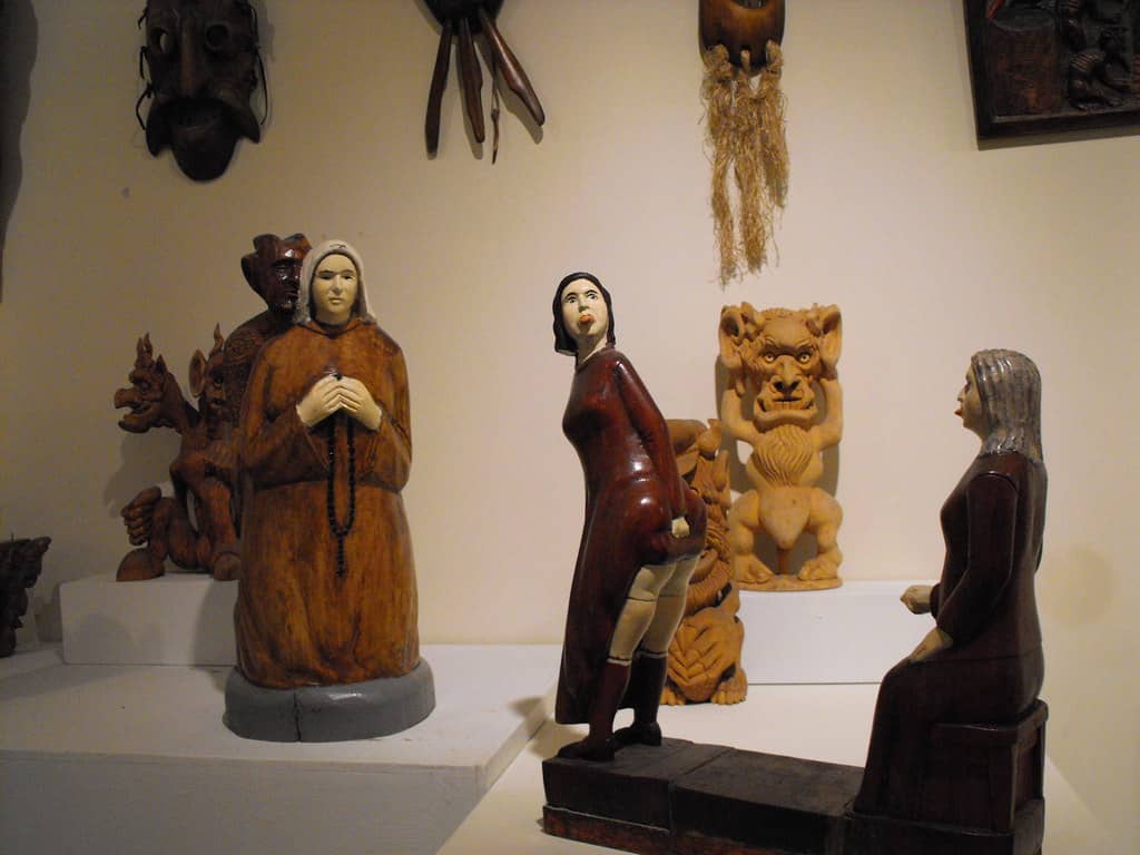 Intricate Wood Carvings